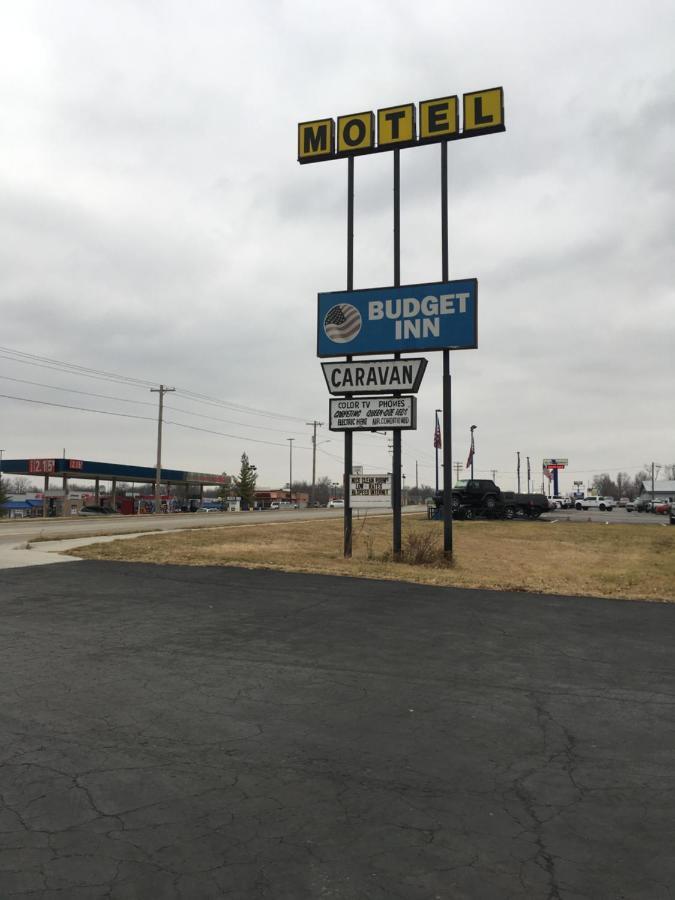 Budget Inn Caravan Motel Harrisonville Exterior foto
